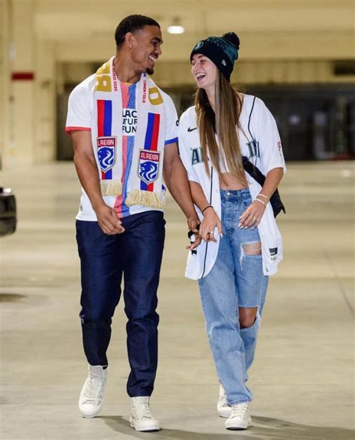 Did Alphonso Davies Break Up With Jordyn Huitema? How Did The Football Favourite Couple Meet?