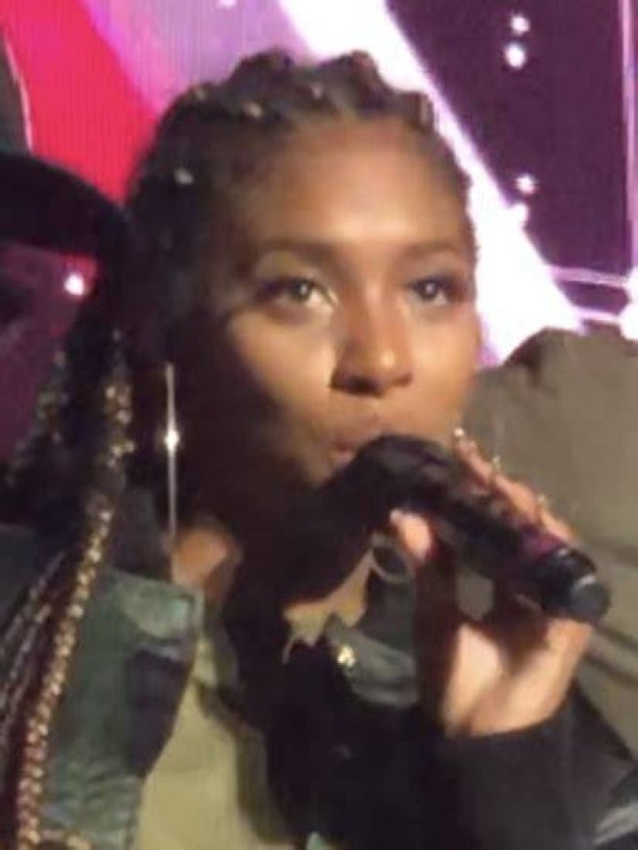 
Selena Hamilton Height, Weight, Net Worth, Age, Birthday, Wikipedia, Who, Nationality, Biography 