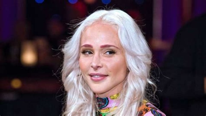 
Theresia Fischer Height, Weight, Net Worth, Age, Birthday, Wikipedia, Who, Nationality, Biography 